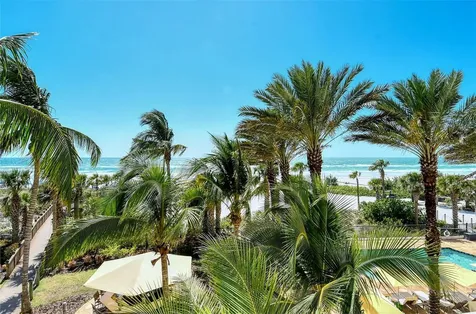 915 Seaside Drive Sarasota FL 34242