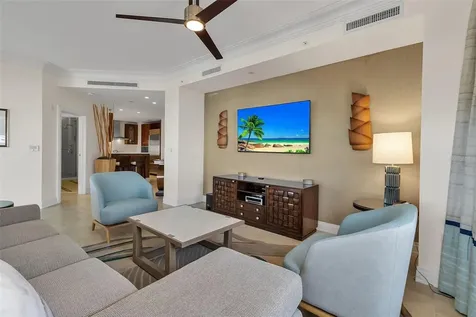 915 Seaside Drive Sarasota FL 34242
