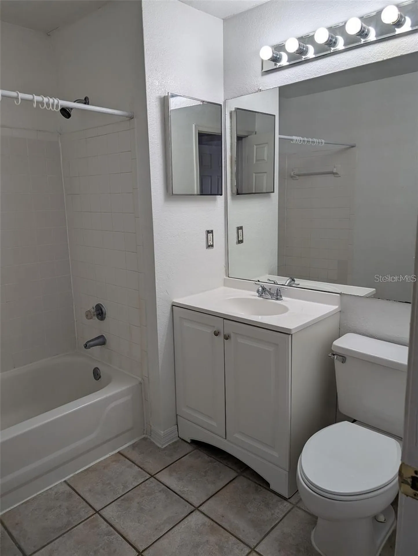 8915 Latrec Avenue Orlando FL 32819