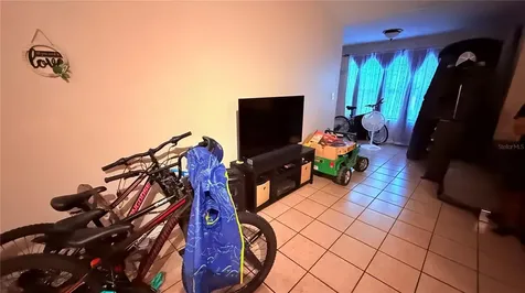 4504 Commander Drive Orlando FL 32822