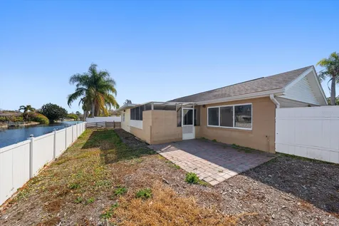4025 Sail Drive New Port Richey FL 34652