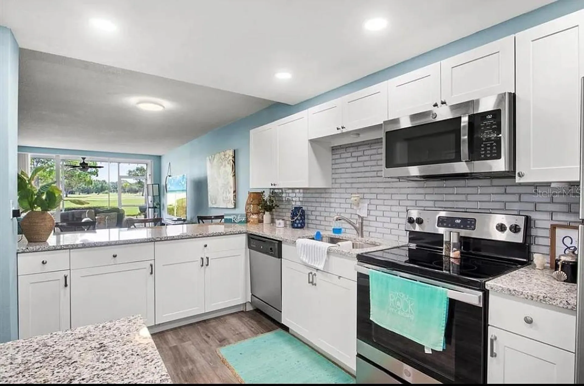 7461 W Country Club Drive N Sarasota FL 34243