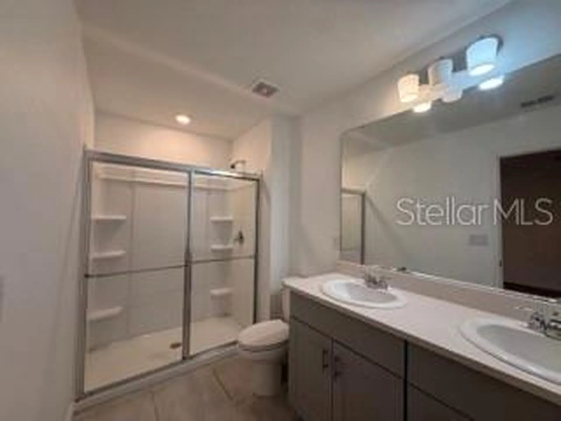 2906 Canary Avenue Davenport FL 33837