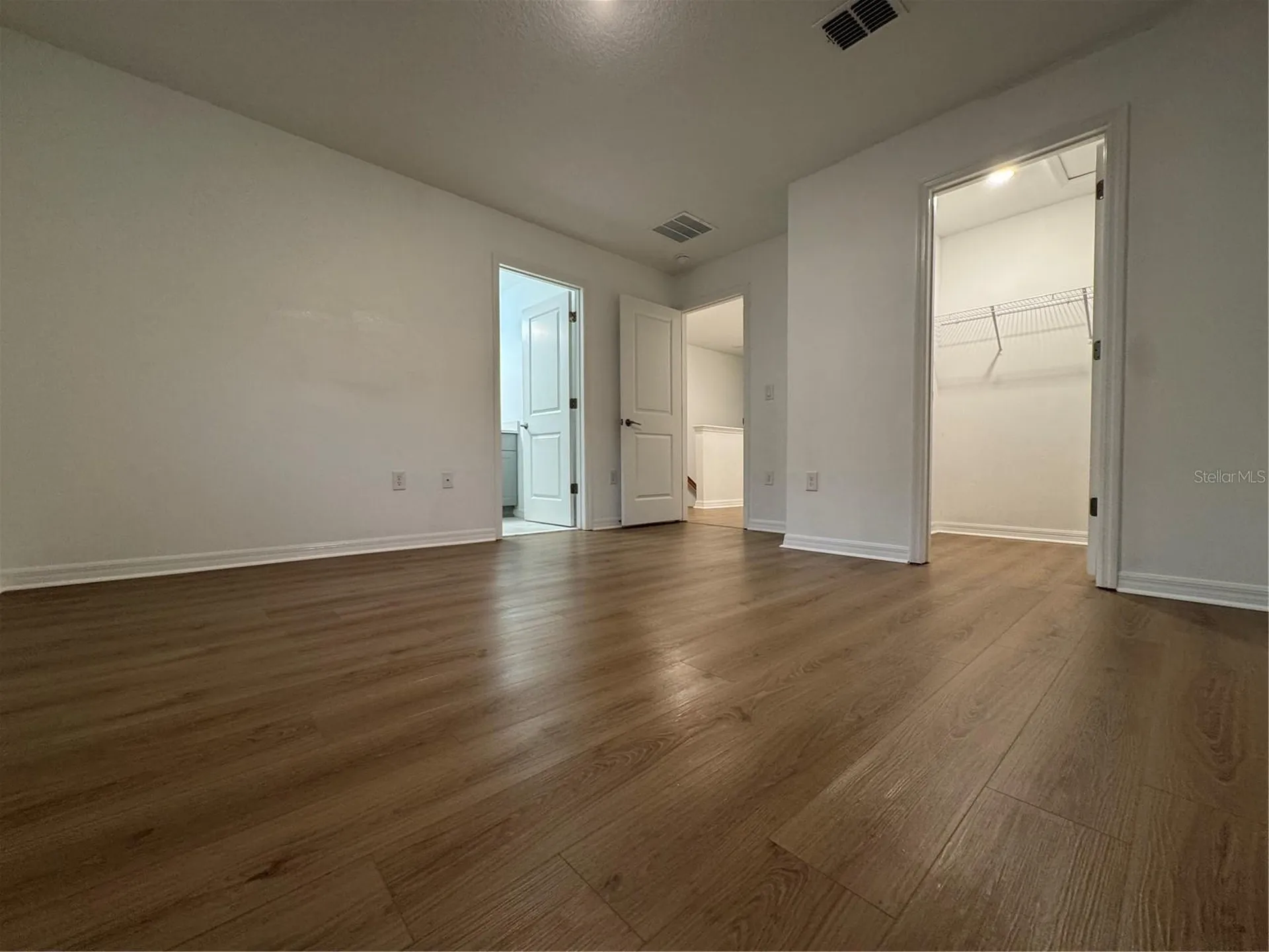 2906 Canary Avenue Davenport FL 33837