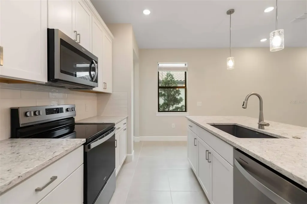5811 Silverside Pine Court Lakewood Ranch FL 34211