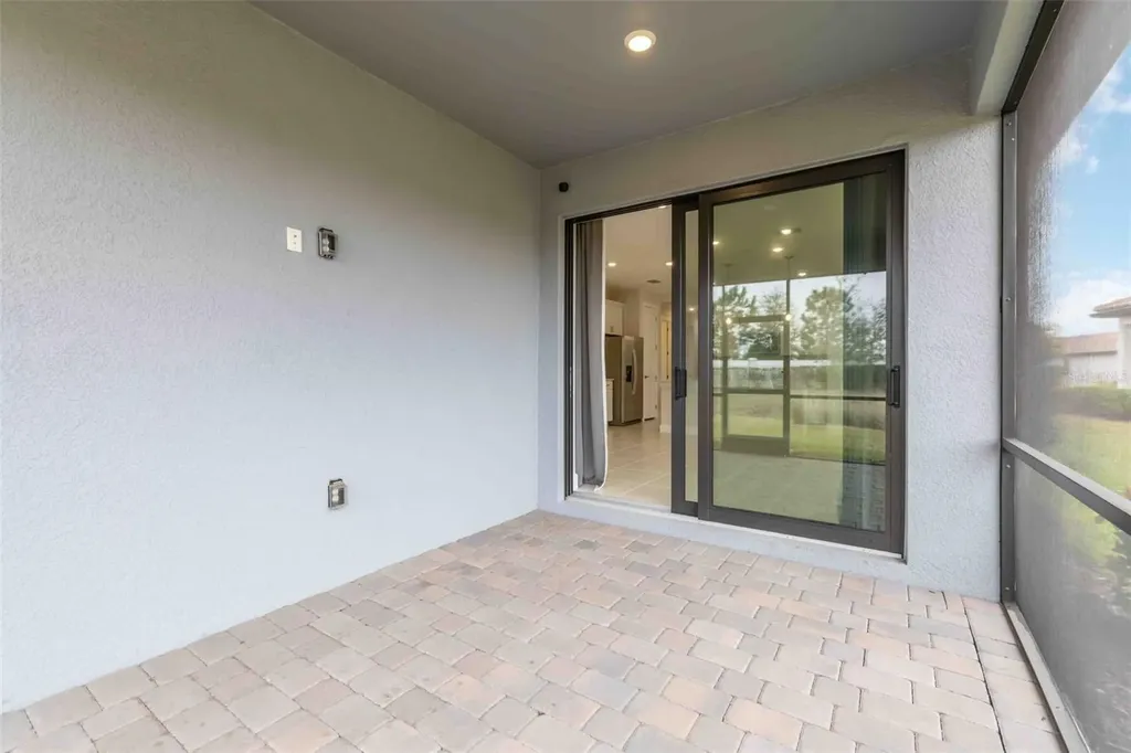 5811 Silverside Pine Court Lakewood Ranch FL 34211