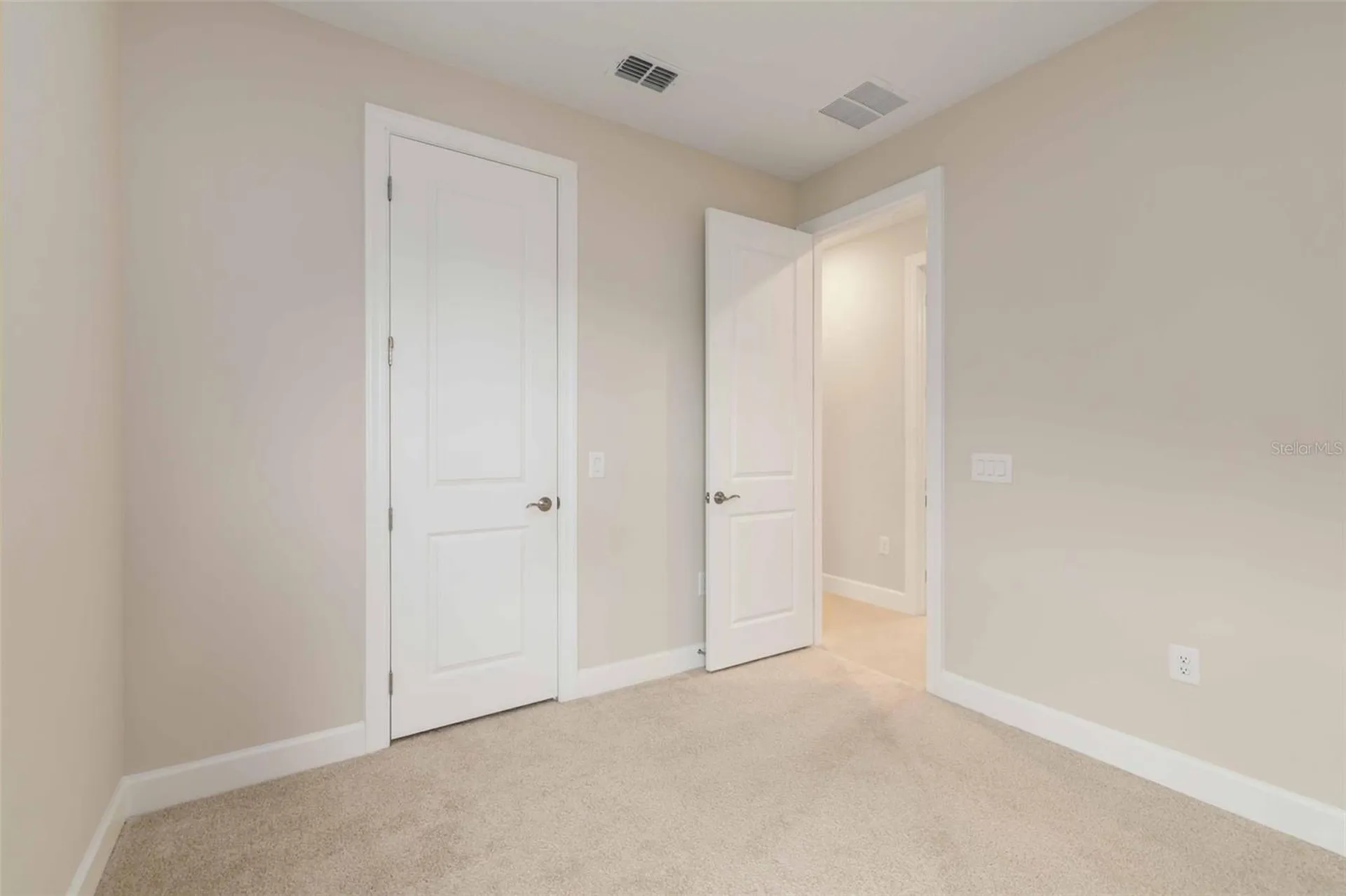 5811 Silverside Pine Court Lakewood Ranch FL 34211