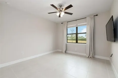 5811 Silverside Pine Court Lakewood Ranch FL 34211
