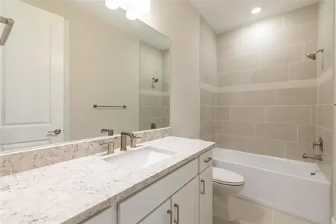 5811 Silverside Pine Court Lakewood Ranch FL 34211