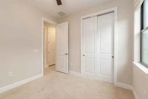 5811 Silverside Pine Court Lakewood Ranch FL 34211
