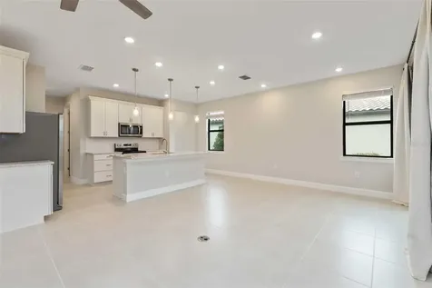 5811 Silverside Pine Court Lakewood Ranch FL 34211