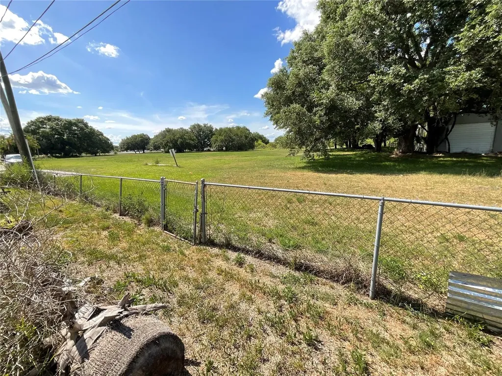 700 Jersey Court Dundee FL 33838