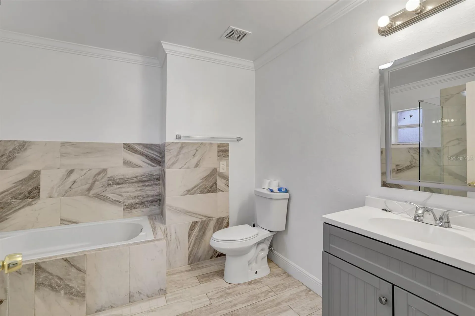 4090 32nd Avenue SE Naples FL 34117