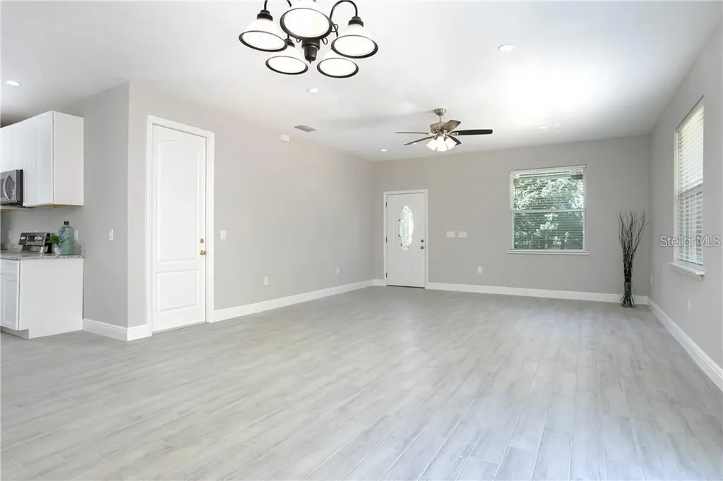 1777 Burrows Lane Sanford FL 32771