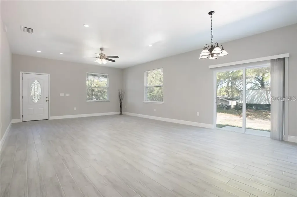 1777 Burrows Lane Sanford FL 32771