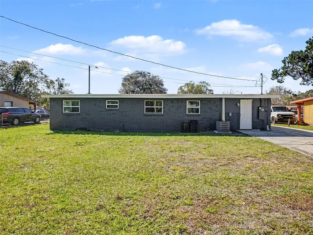 3032 Truman Boulevard Sanford FL 32771