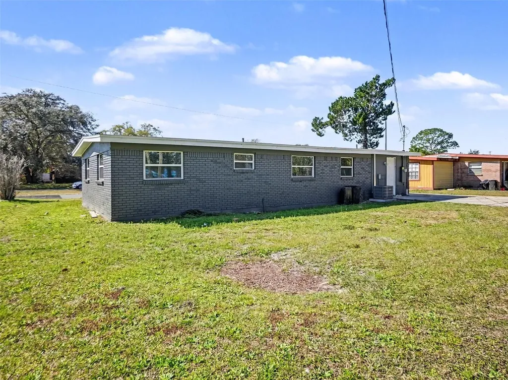3032 Truman Boulevard Sanford FL 32771