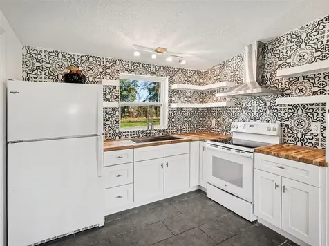 3032 Truman Boulevard Sanford FL 32771