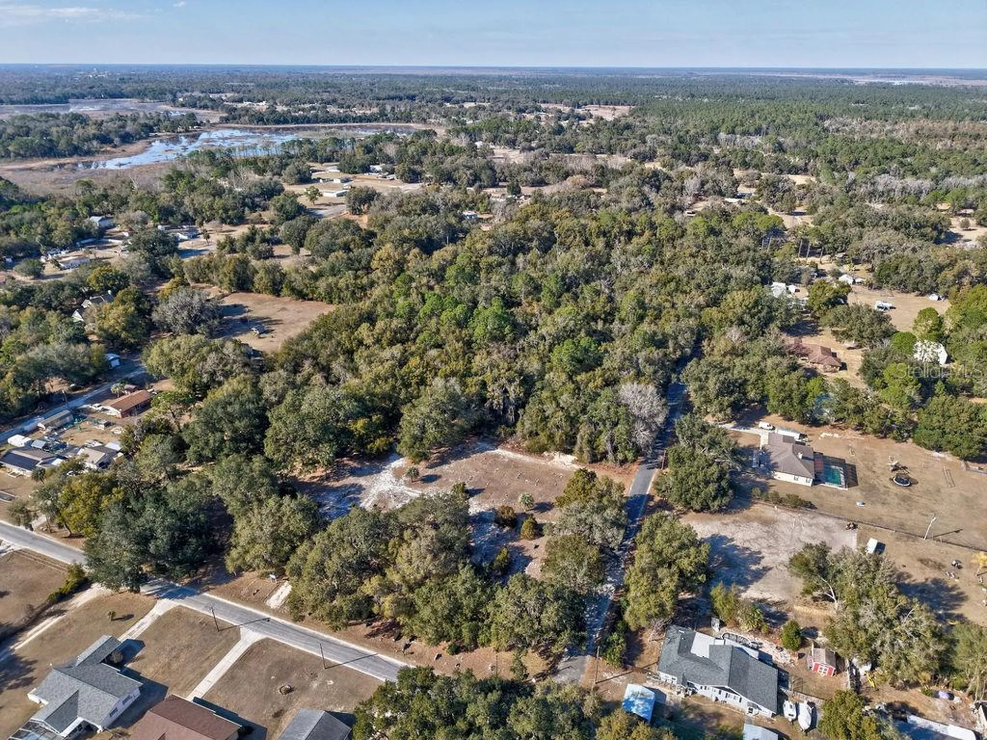 SE 129 Court Ocklawaha FL 32179