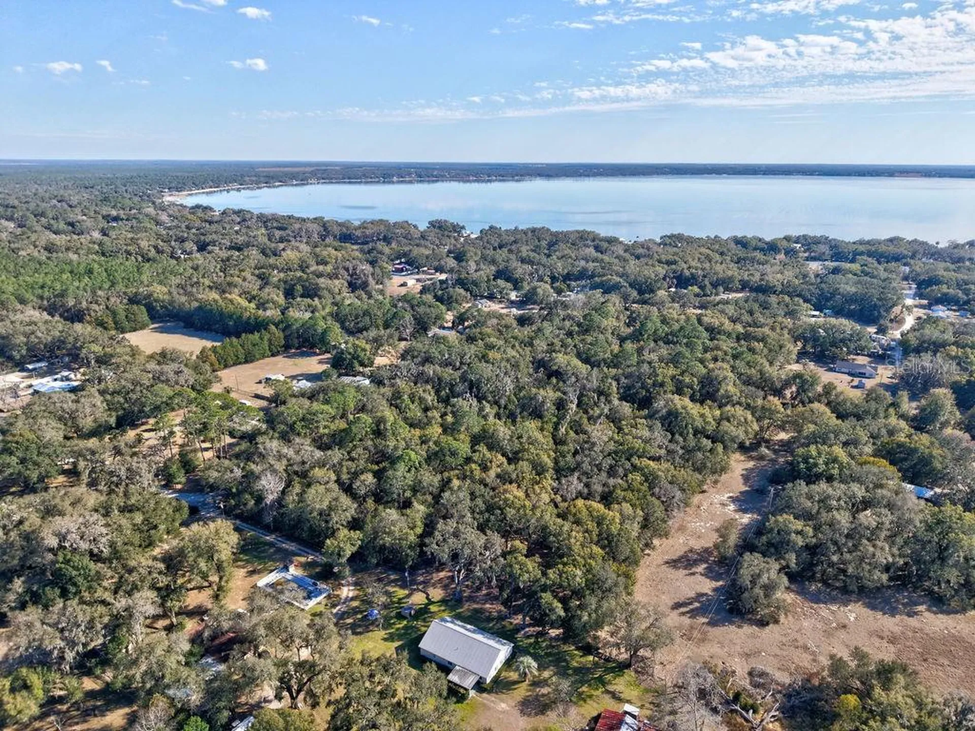 SE 129 Court Ocklawaha FL 32179