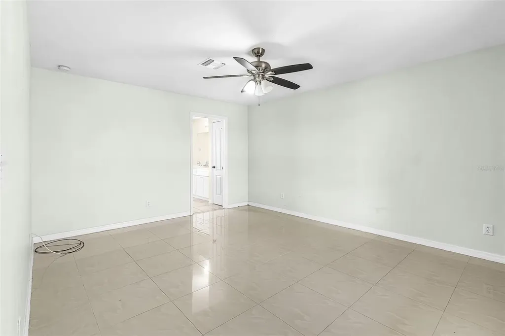 3809 NE 17th Avenue Cape Coral FL 33909