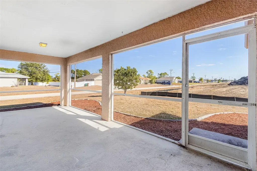 3809 NE 17th Avenue Cape Coral FL 33909