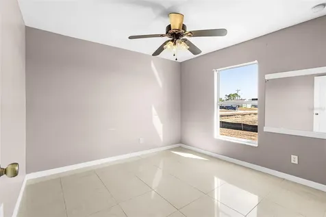 3809 NE 17th Avenue Cape Coral FL 33909