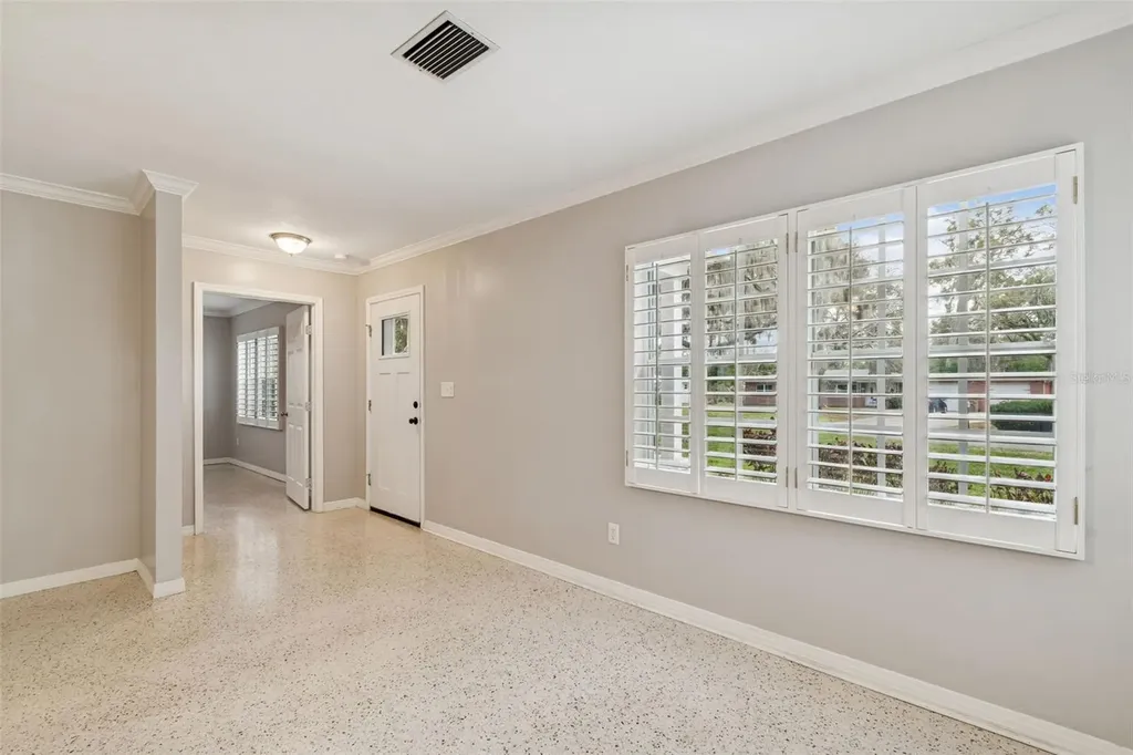 308 Brentwood Drive Temple Terrace FL 33617