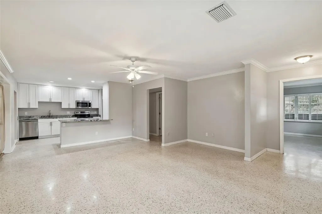 308 Brentwood Drive Temple Terrace FL 33617