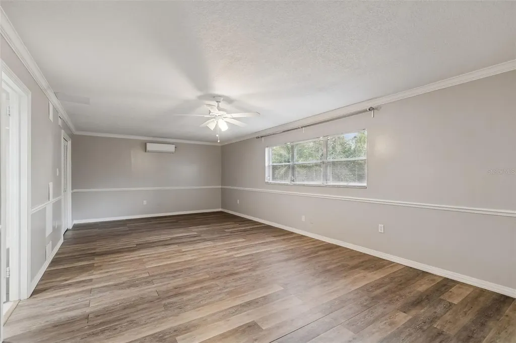 308 Brentwood Drive Temple Terrace FL 33617