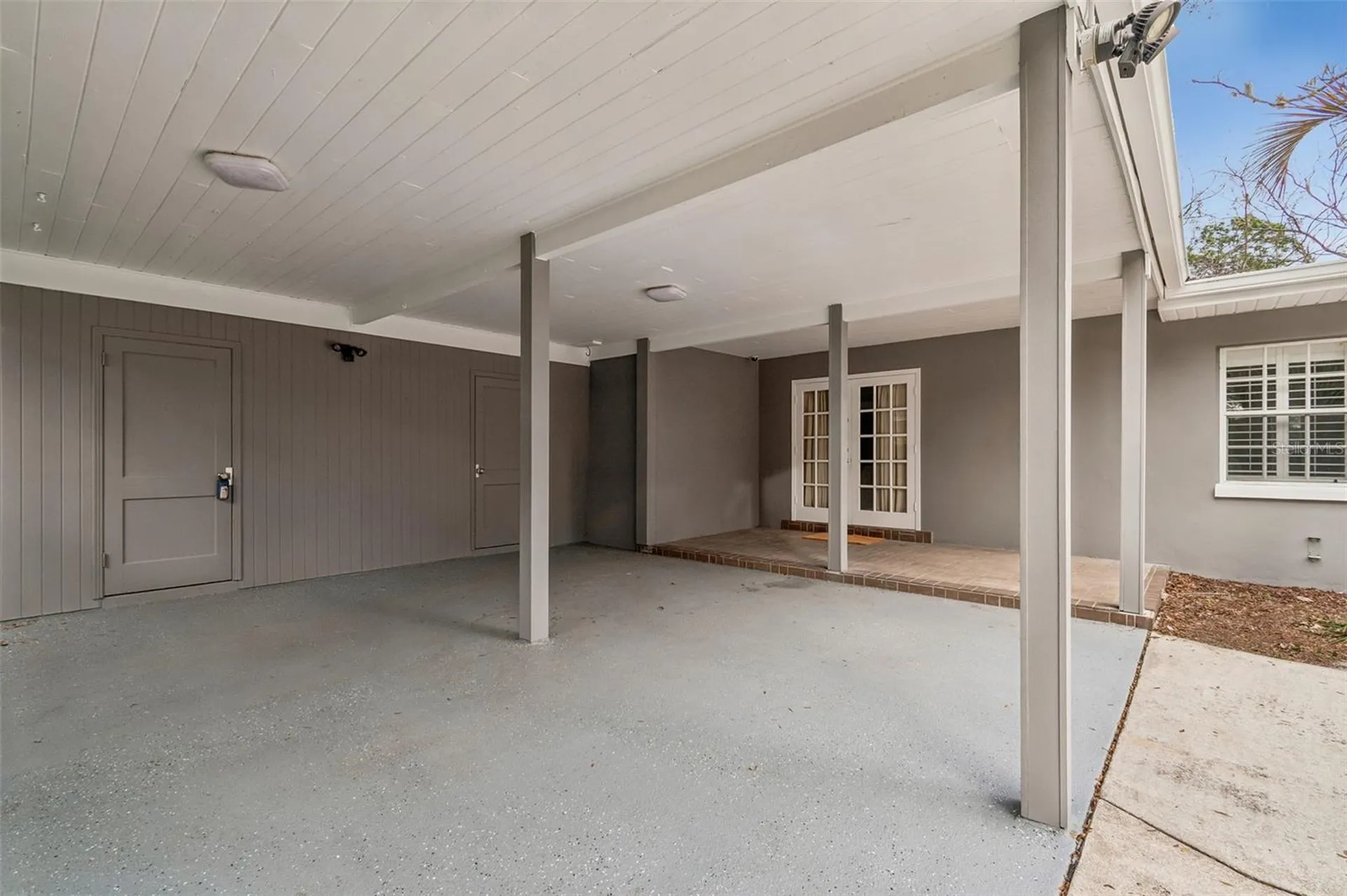 308 Brentwood Drive Temple Terrace FL 33617