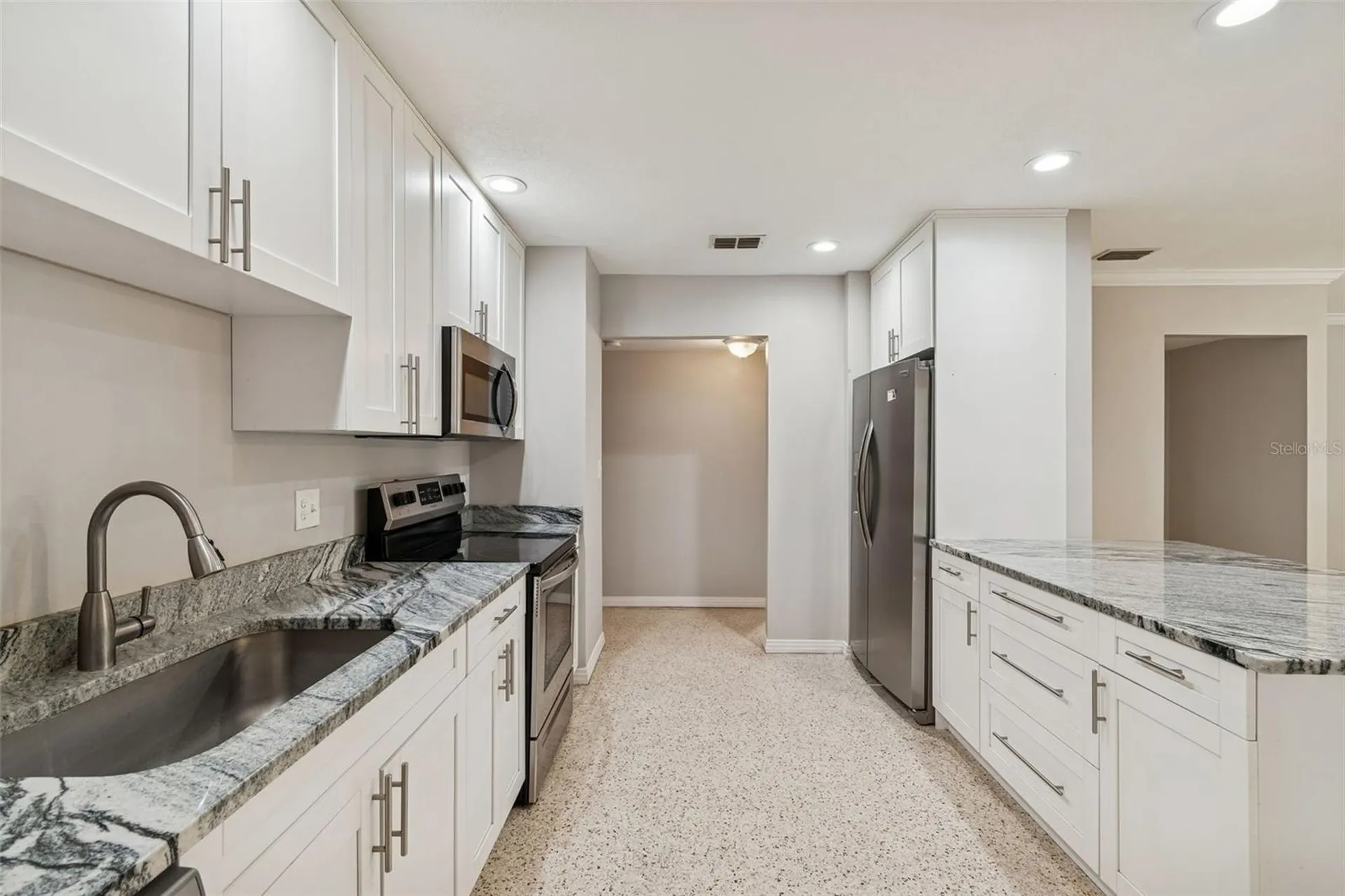 308 Brentwood Drive Temple Terrace FL 33617