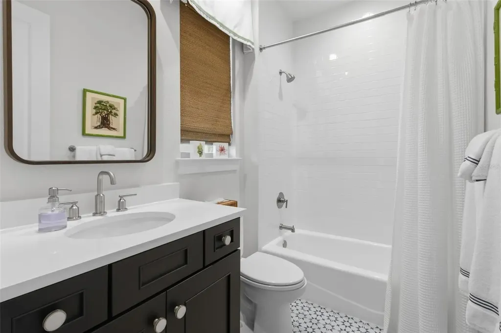 8853 Colonels Court Sarasota FL 34240