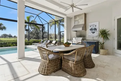 8853 Colonels Court Sarasota FL 34240