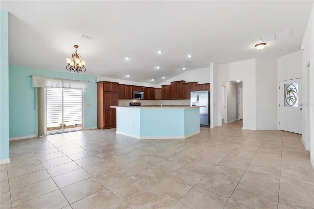 2610 Lindewood Street The Villages FL 32163