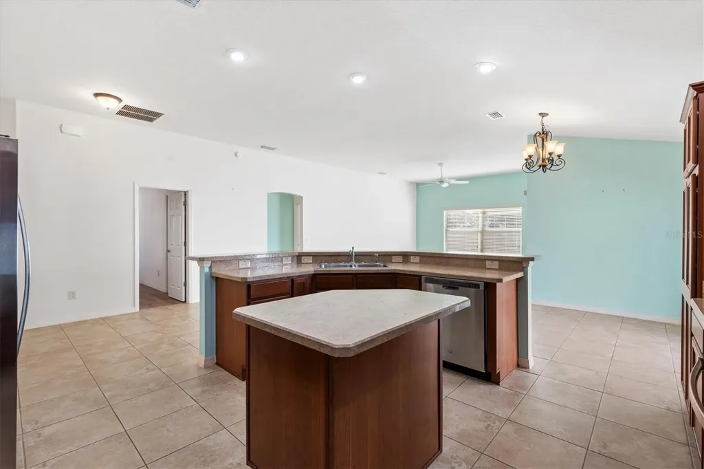 2610 Lindewood Street The Villages FL 32163