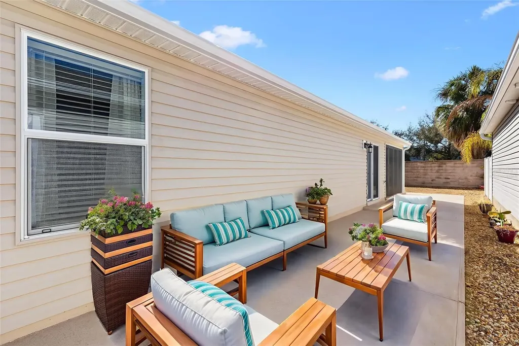 2610 Lindewood Street The Villages FL 32163