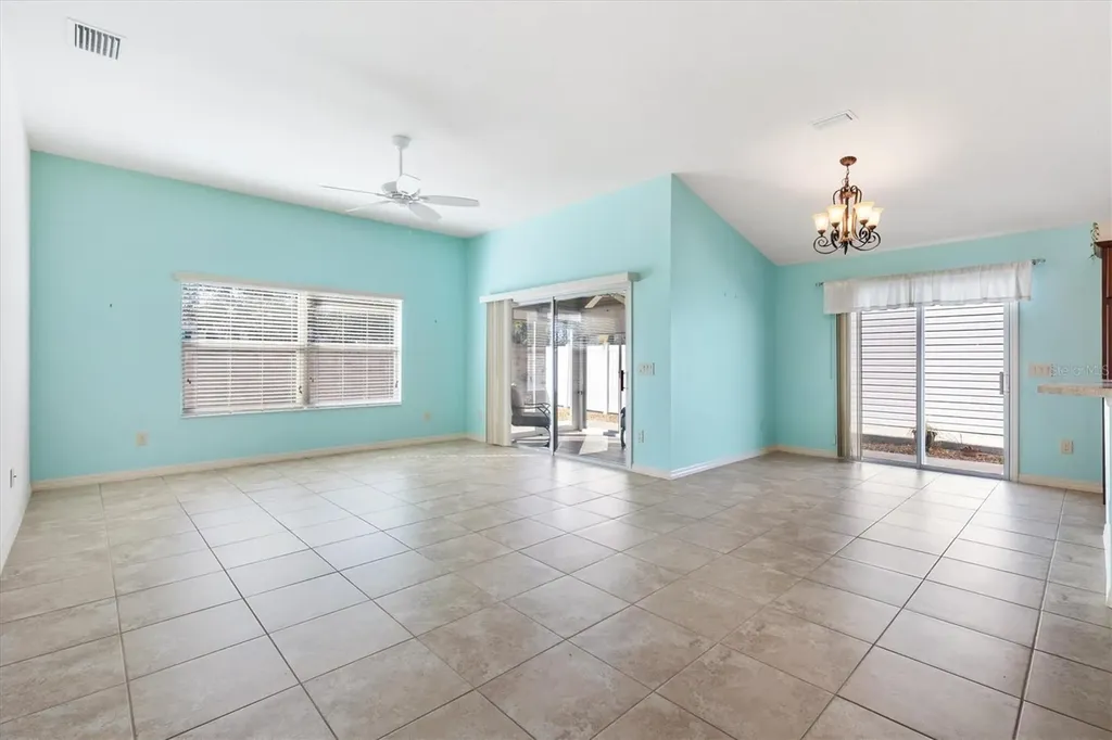 2610 Lindewood Street The Villages FL 32163