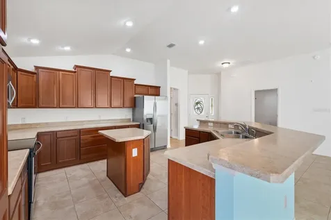 2610 Lindewood Street The Villages FL 32163