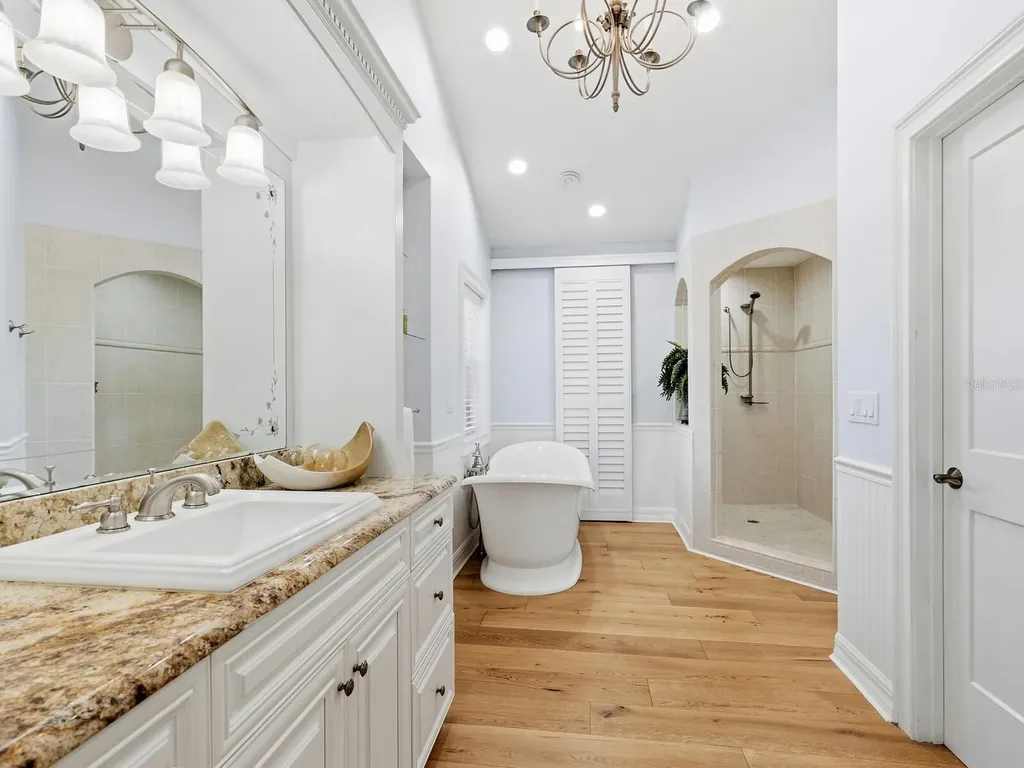 6934 Belgrave Drive Siesta Key FL 34242