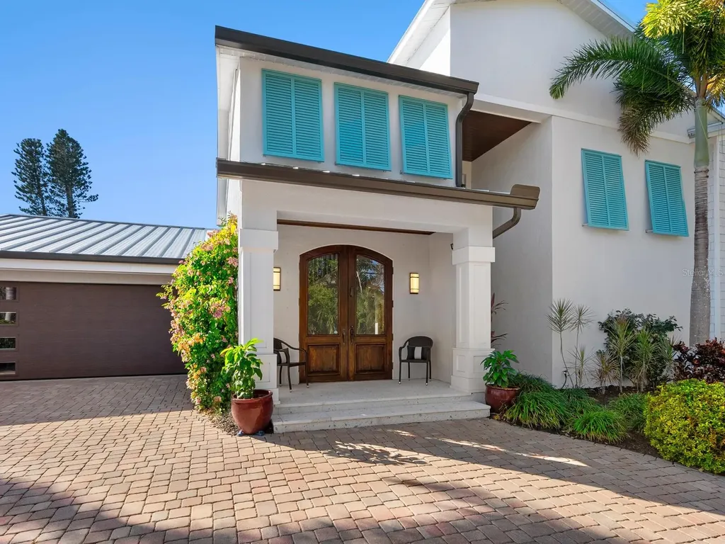 6934 Belgrave Drive Siesta Key FL 34242