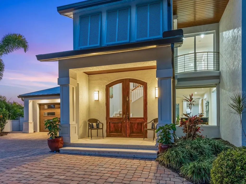 6934 Belgrave Drive Siesta Key FL 34242