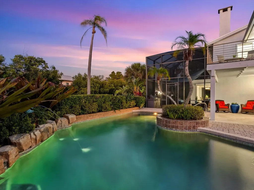 6934 Belgrave Drive Siesta Key FL 34242