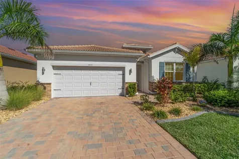 3845 Crosswater Drive North Fort Myers FL 33917