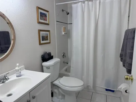 5810 N Suwanee Avenue Tampa FL 33604
