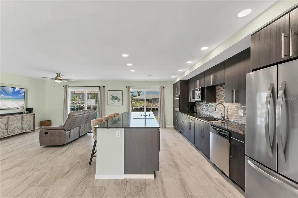2280 Bayview Road Punta Gorda FL 33950