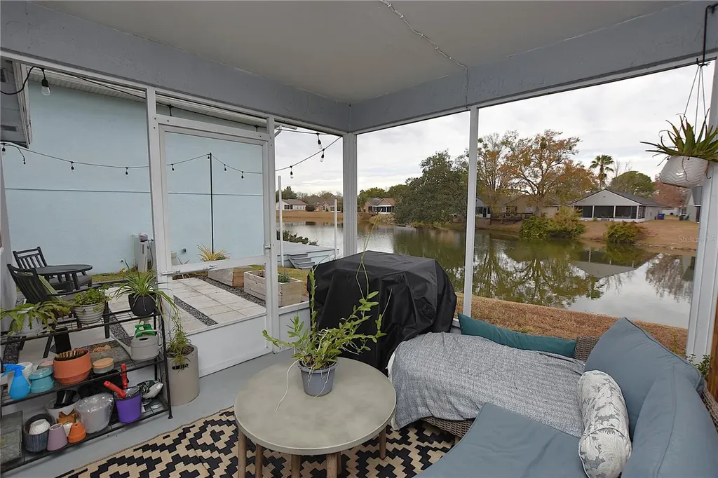2022 Hatteras Point Lakeland FL 33813