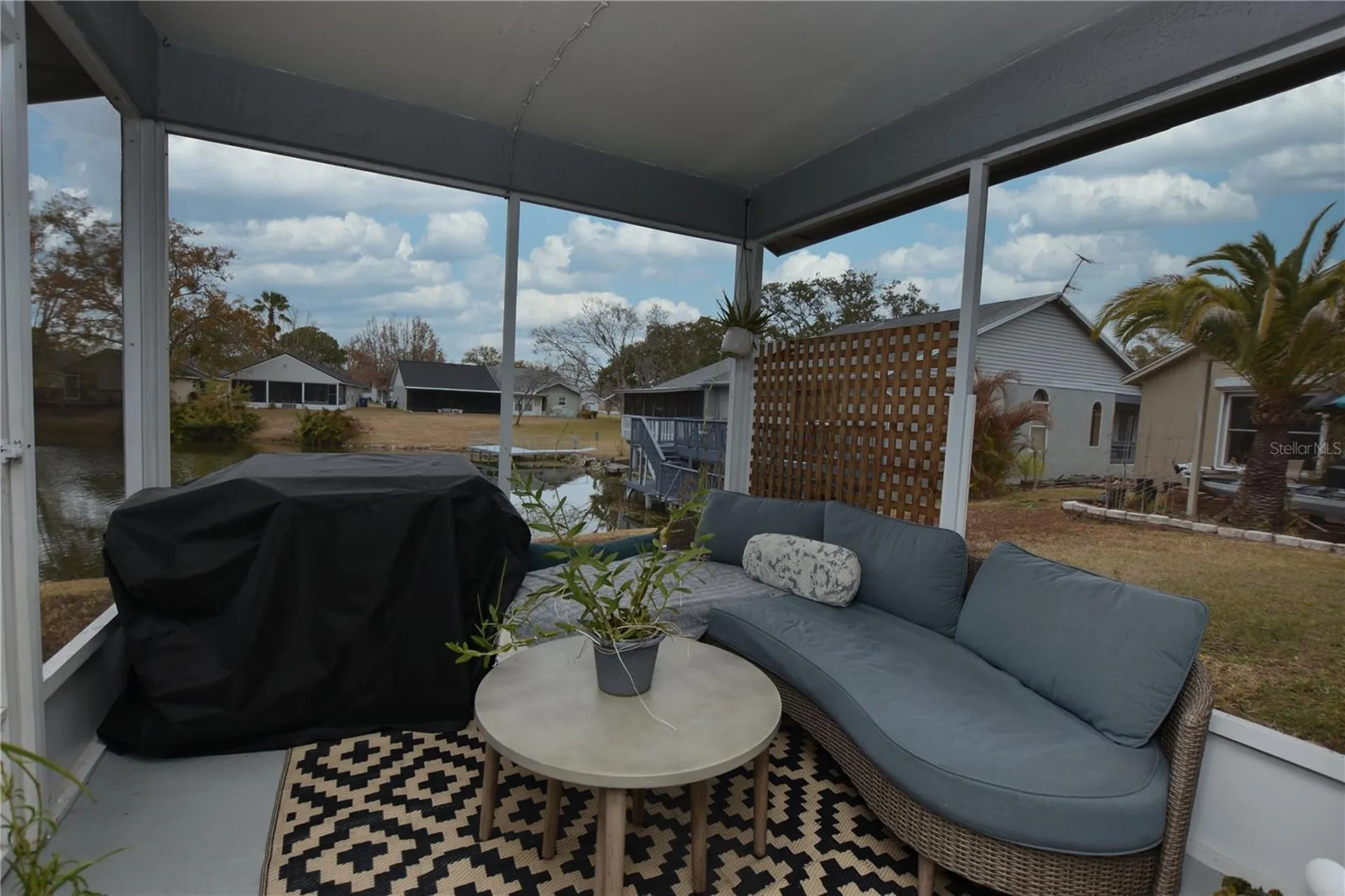 2022 Hatteras Point Lakeland FL 33813