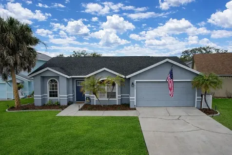 2022 Hatteras Point Lakeland FL 33813