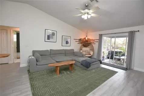 2022 Hatteras Point Lakeland FL 33813